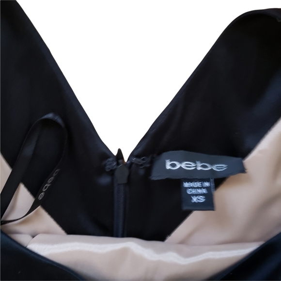 Bebe Short Sleeve Black Lace Dress. - Picture 4 of 4